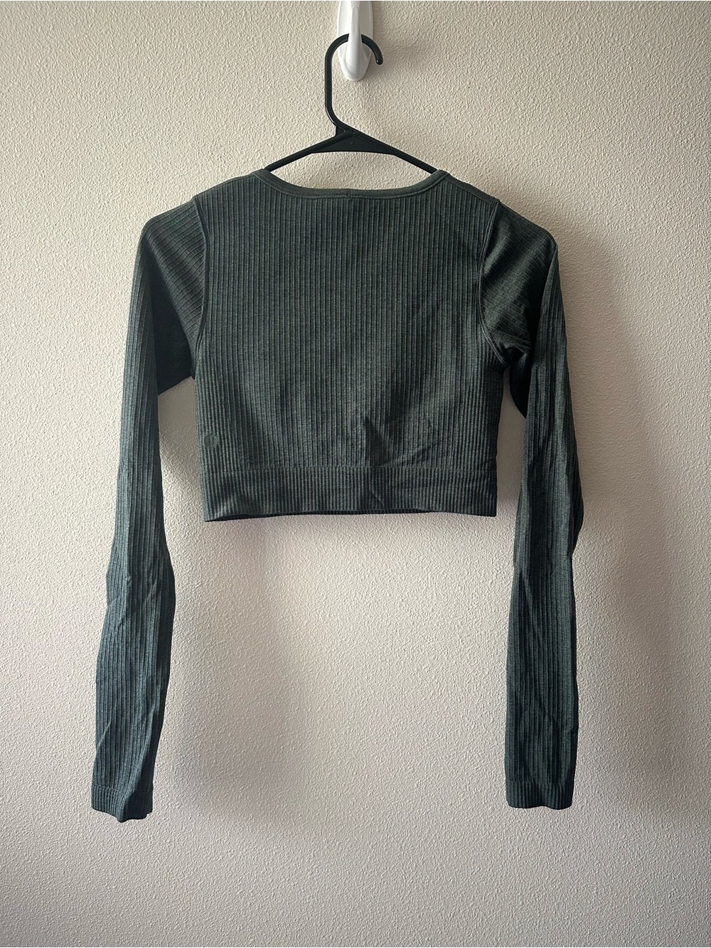 Lululemon Ebb to Street Long Sleeve Shirt
Smoked Spruce W3DZNS with pads size 4 - Picture 3 of 8